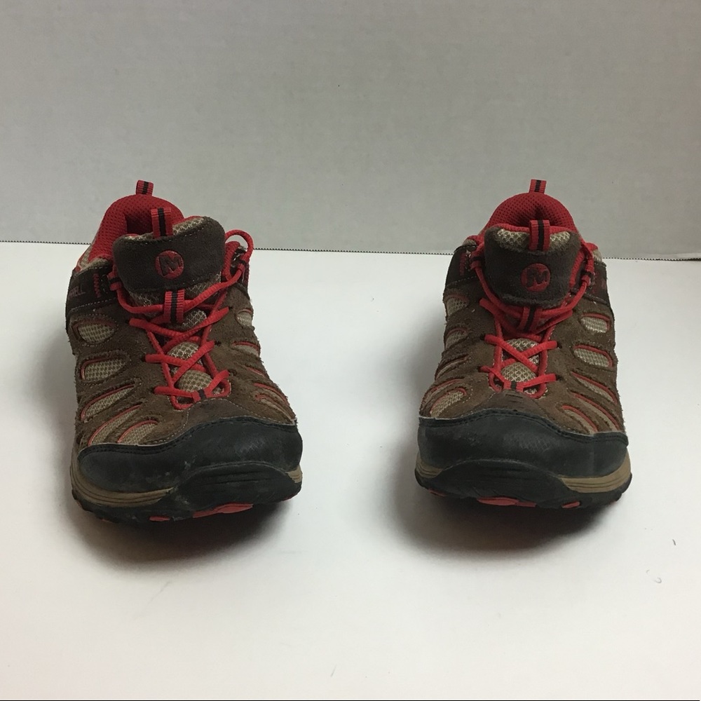 Merrell brown red low trail shoe. 6